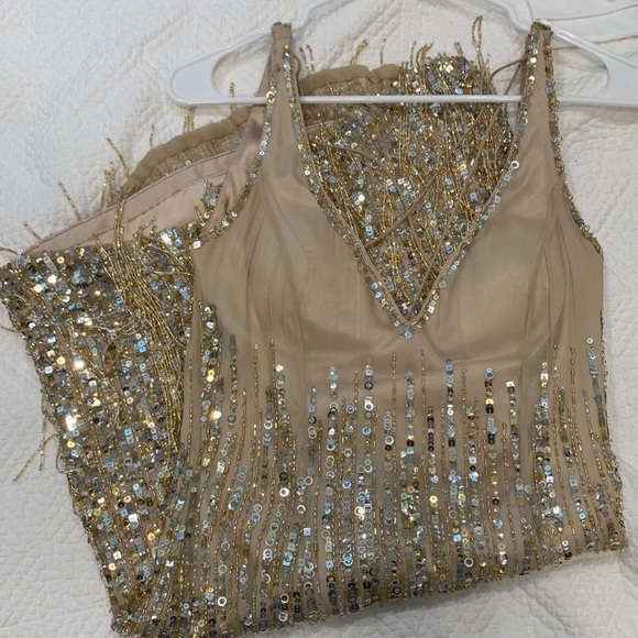 Atelier Alyce Satin Rouge Collection Gold Dress Sz 4 Women Evening Cocktail EUC - Picture 3 of 9